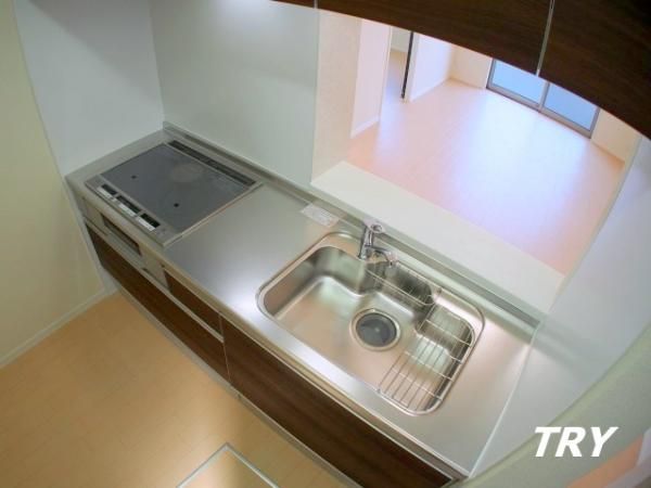 【キッチン】　対面式システムキッチン　ＩＨコンロ　床下収納付