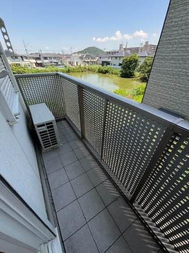 �y�o���R�j�[�z�@