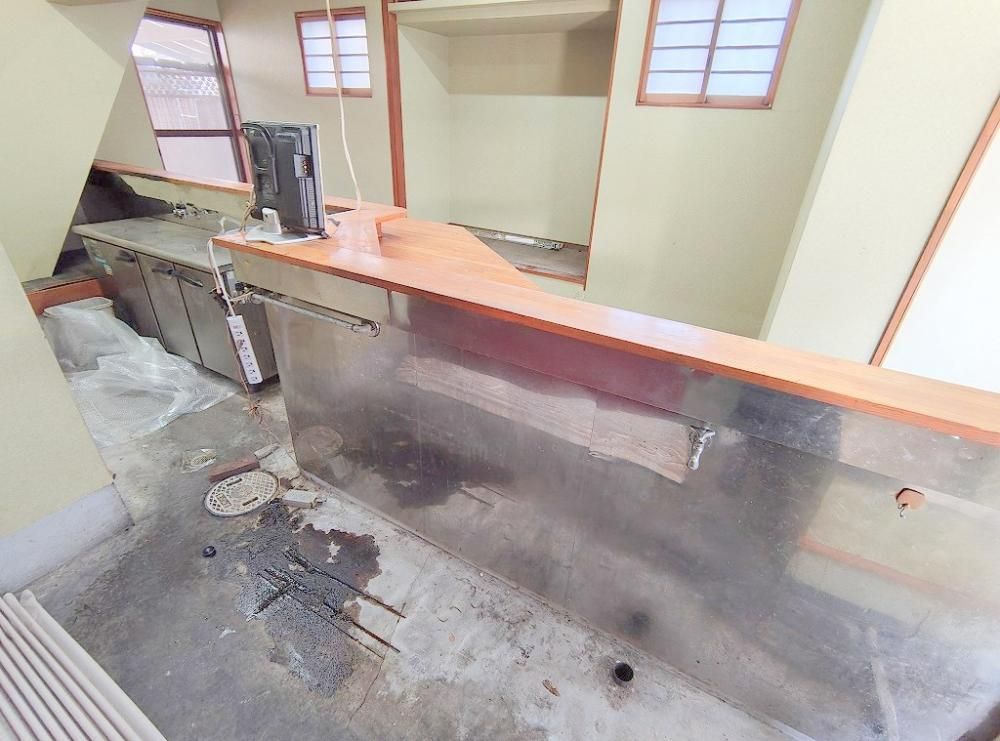 �y�L�b�`���z�@