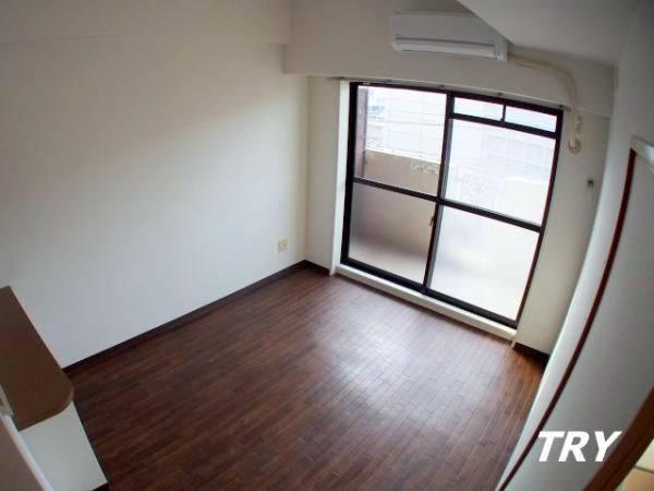 �y���ԁE���r���O�z�@