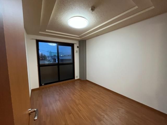 �y���̑������E�X�y�[�X�z�@