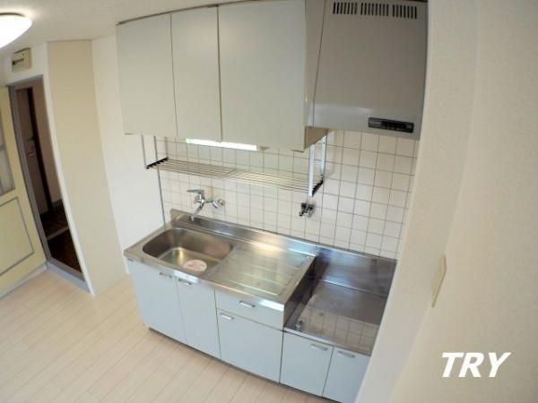 �y�L�b�`���z�@