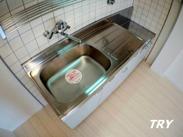 �y�L�b�`���z�@