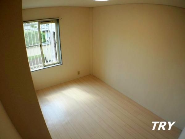 �y�Q���z�@�m���@5.7��