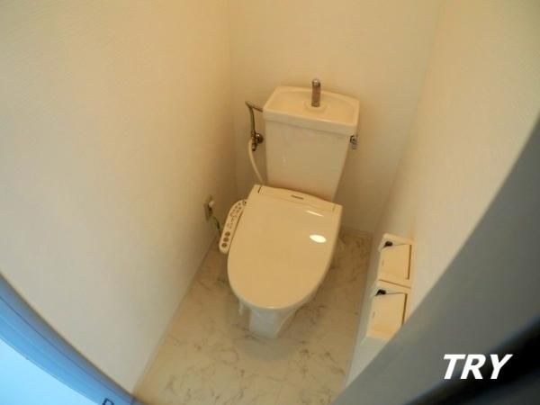 �y�g�C���z�@