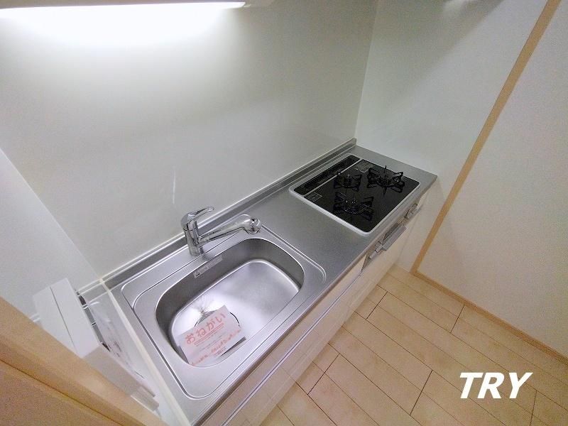 �y�L�b�`���z�@