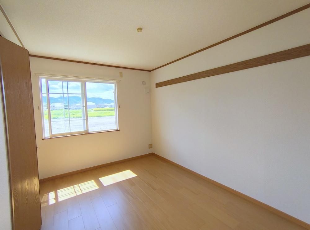 �y���̑������E�X�y�[�X�z�@