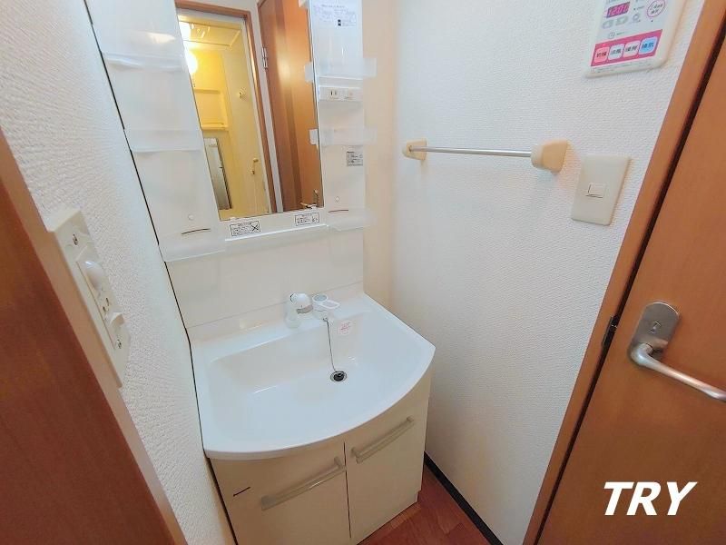 �y���ʏ��z�@