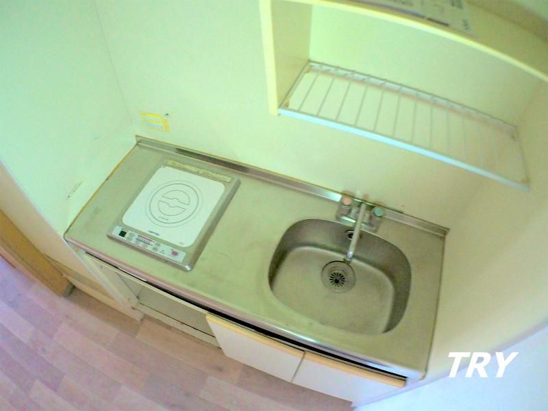 �y�L�b�`���z�@