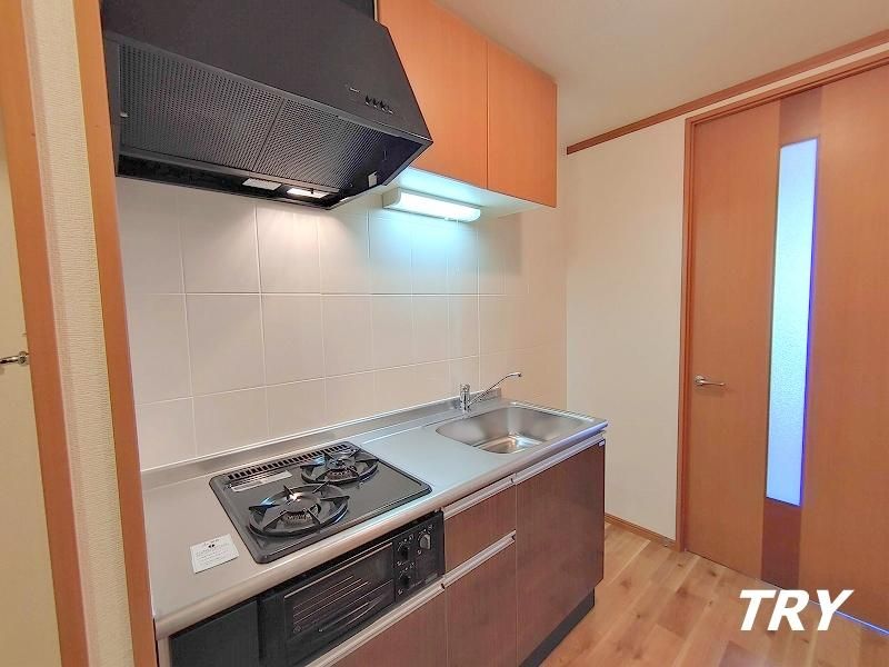 �y�L�b�`���z�@