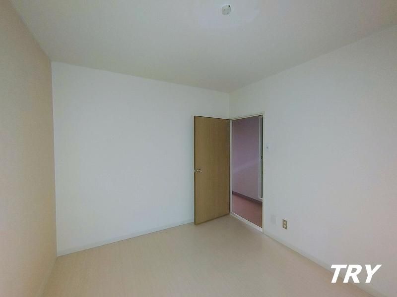 �y�Q���z�@