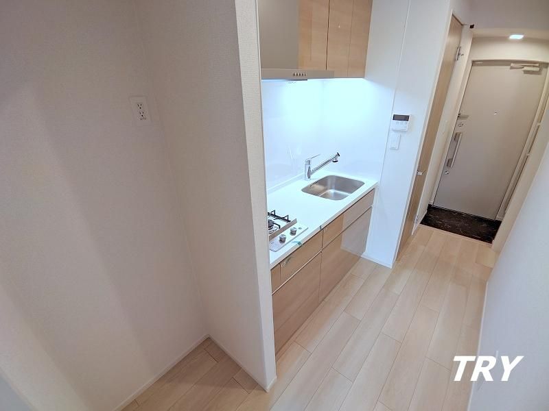 �y�L�b�`���z�@