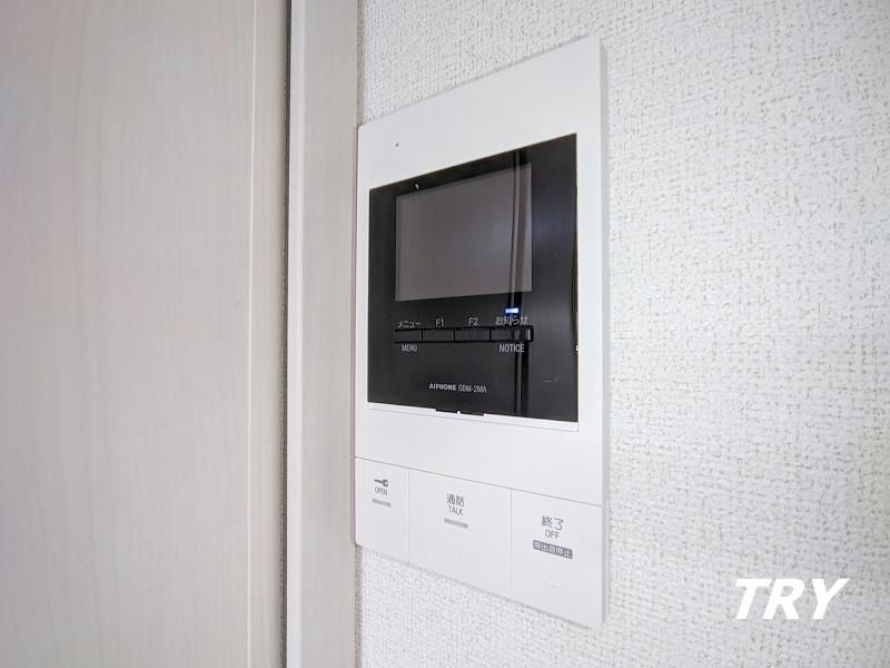 �y���̑��ݔ��z�@