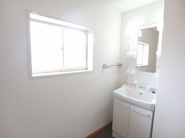 �y���ʏ��z�@