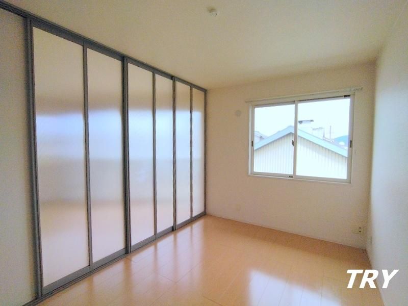 �y�Q���z�@