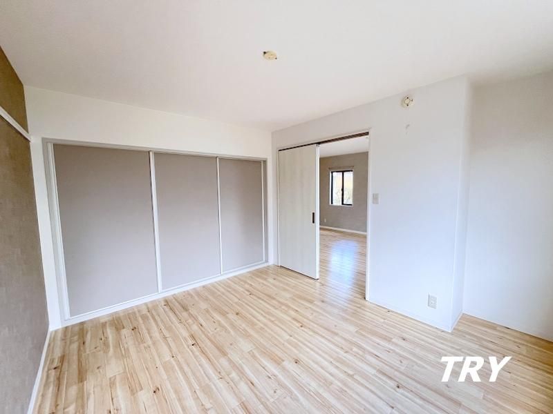 �y�Q���z�@