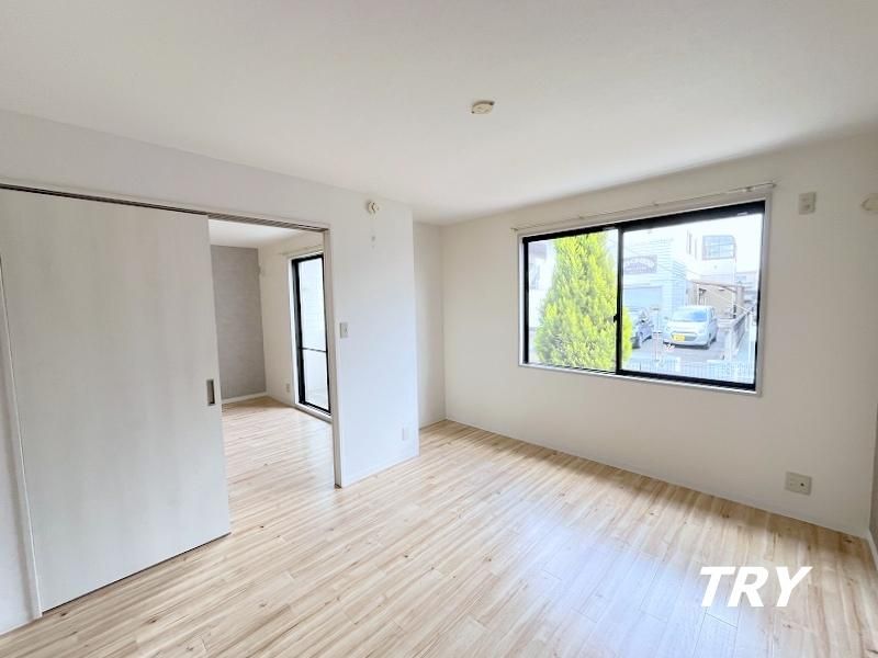 �y�Q���z�@