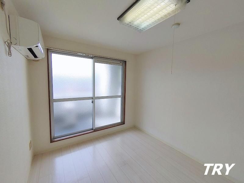 �y�Q���z�@