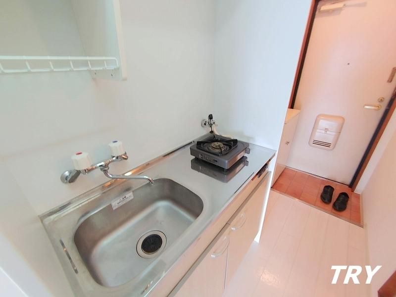 �y�L�b�`���z�@