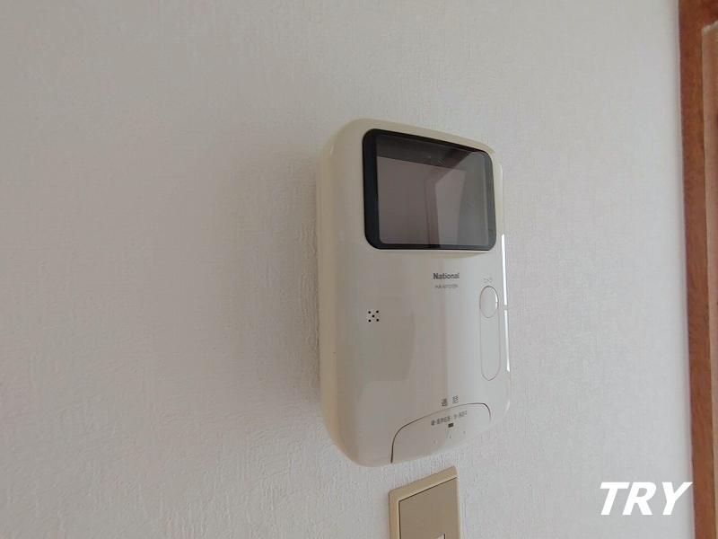 �y���̑��ݔ��z�@