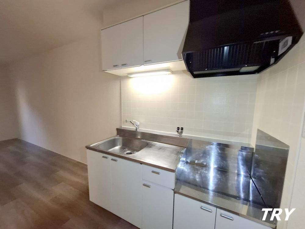 �y�L�b�`���z�@