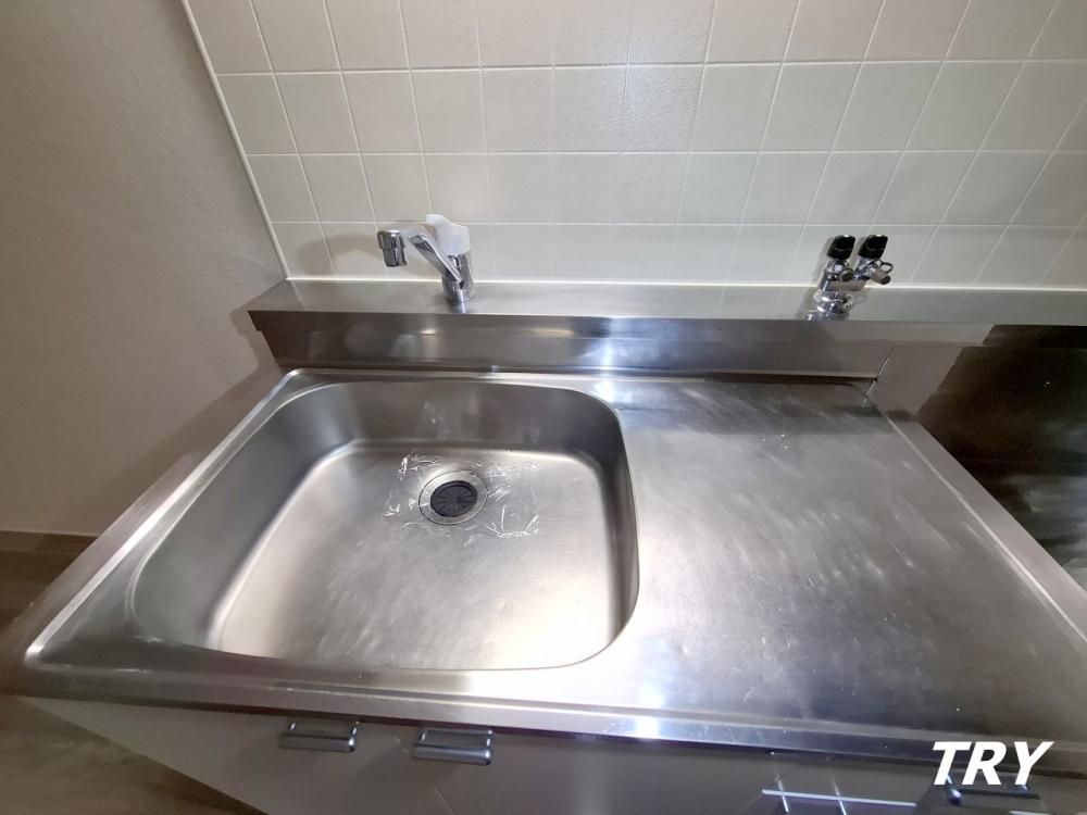 �y�L�b�`���z�@