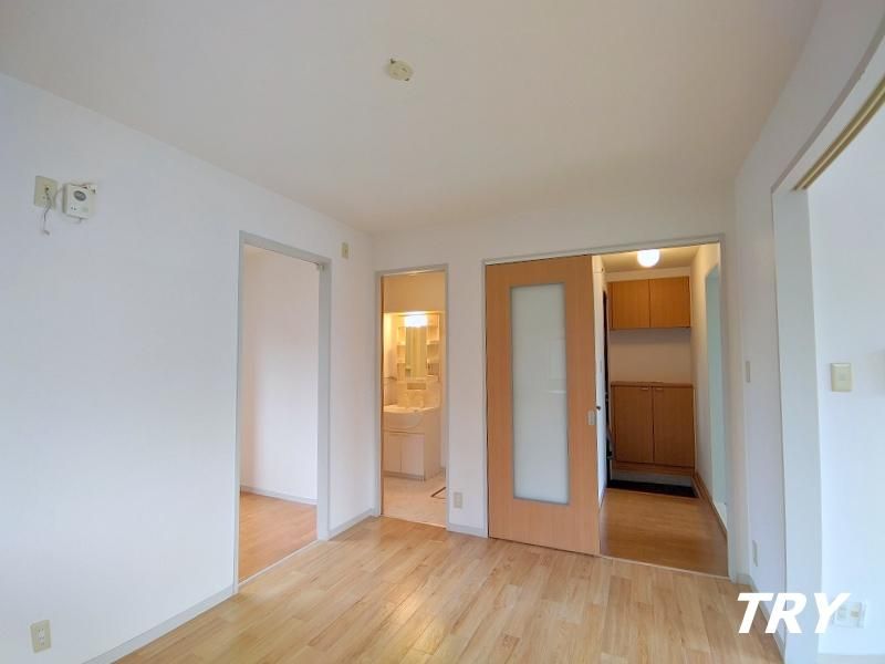 �y���ԁE���r���O�z�@