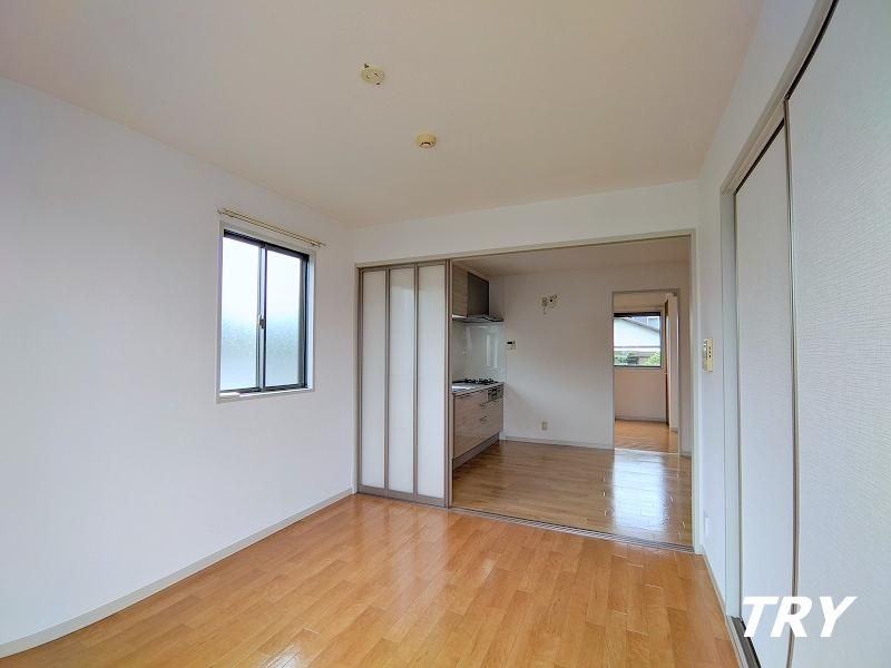 �y�Q���z�@