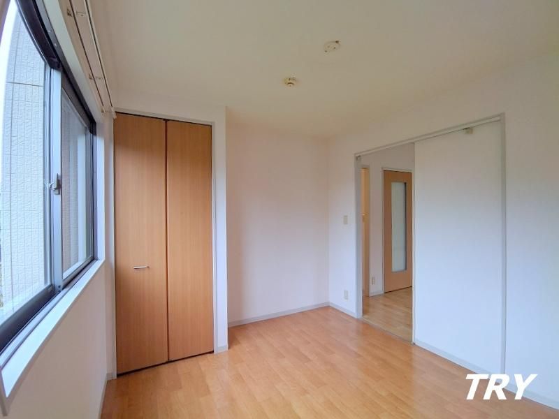 �y�Q���z�@