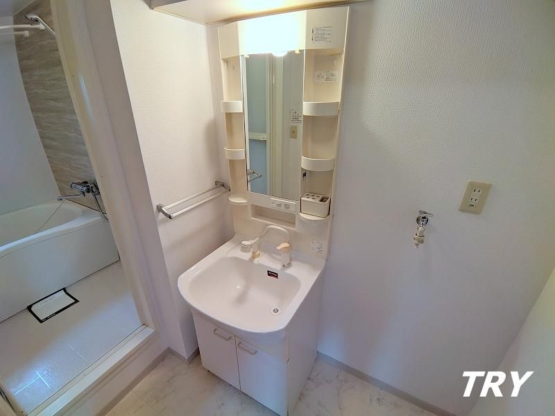 �y���ʏ��z�@