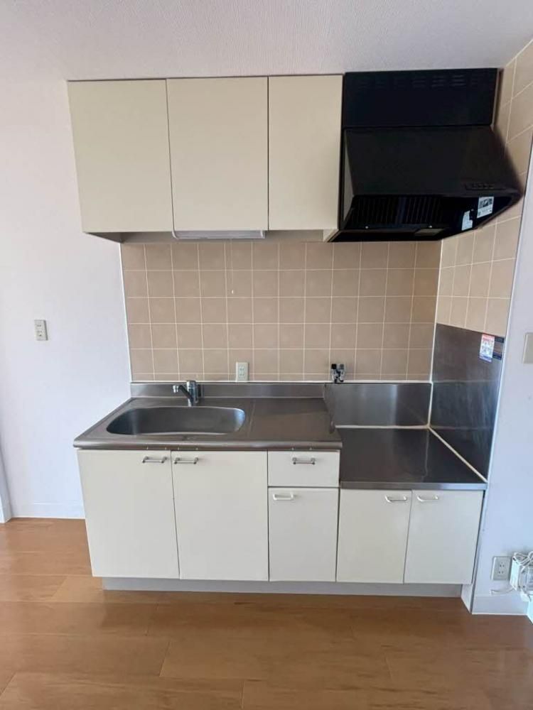 �y�L�b�`���z�@