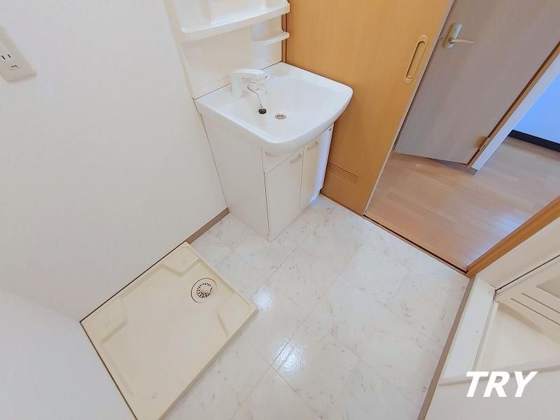 �y���ʏ��z�@