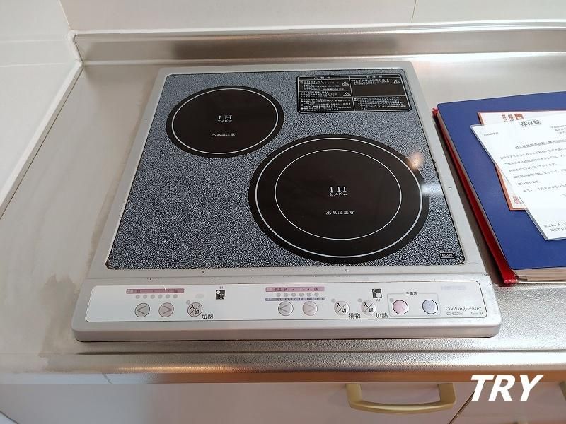 �y�L�b�`���z�@