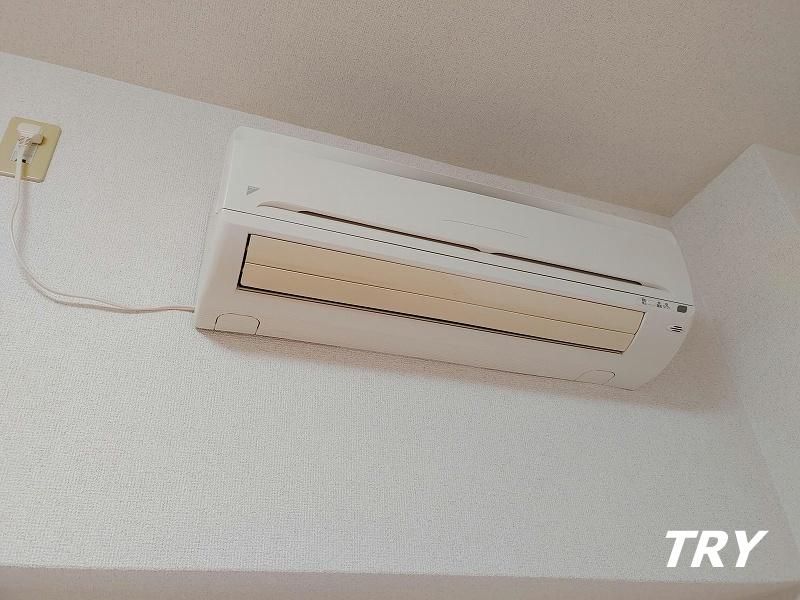 �y���̑��ݔ��z�@