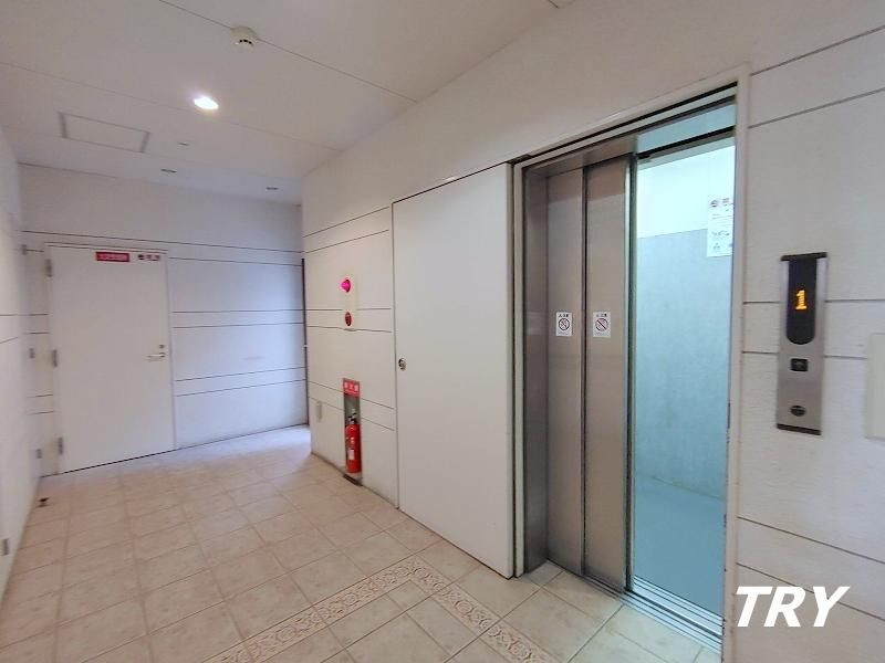 �y���r�[�z�@