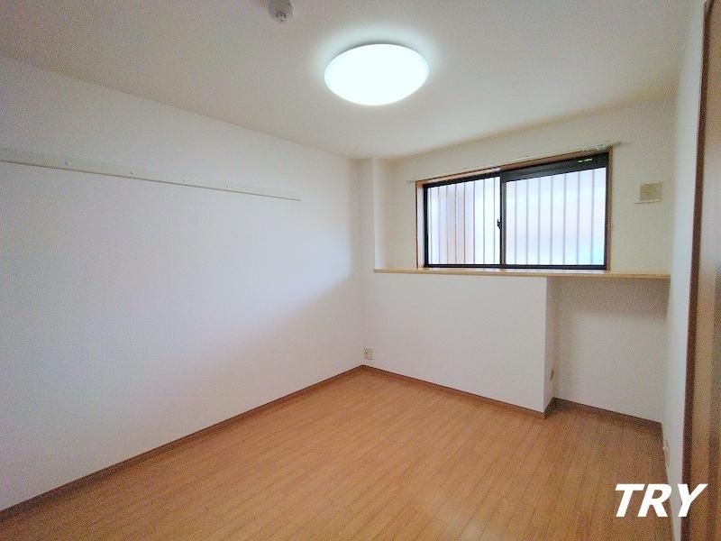 �y�Q���z�@