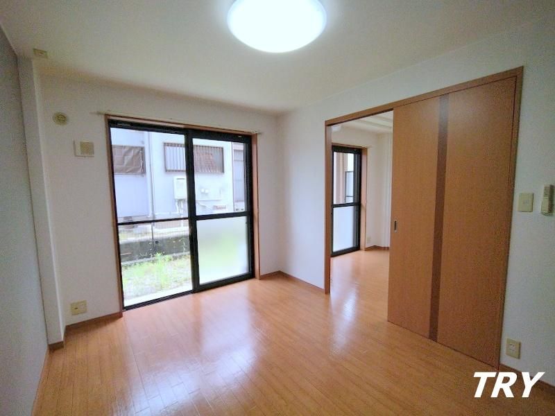 �y�Q���z�@