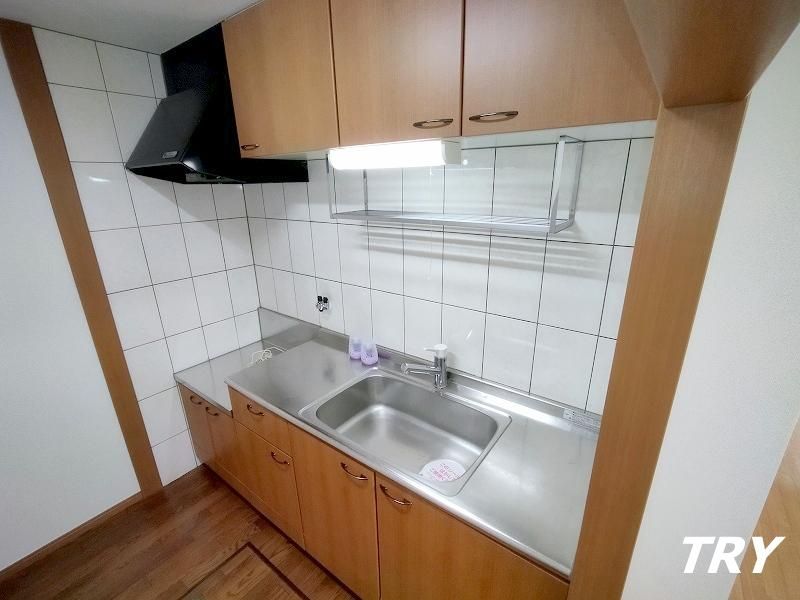 �y�L�b�`���z�@