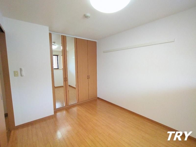 �y�Q���z�@