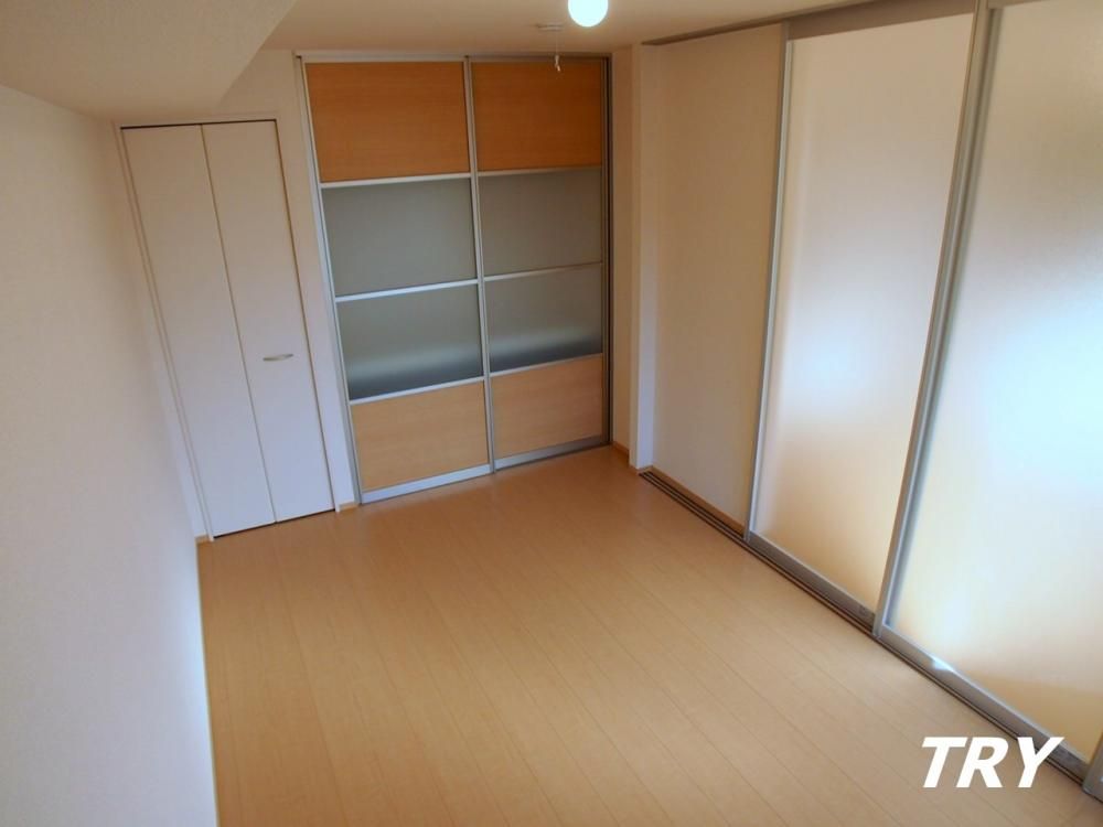 �y�Q���z�@