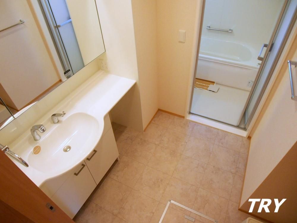 �y���ʏ��z�@