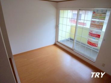 �y���ԁE���r���O�z�@