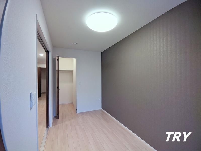 �y�Q���z�@