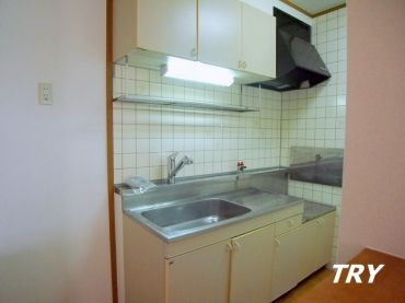 �y�L�b�`���z�@