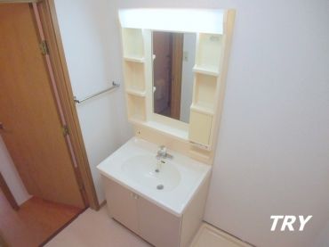 �y���ʏ��z�@