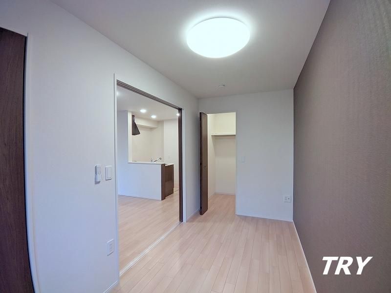 �y�Q���z�@