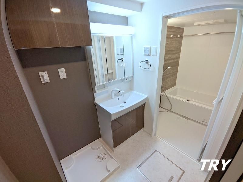 �y���ʏ��z�@