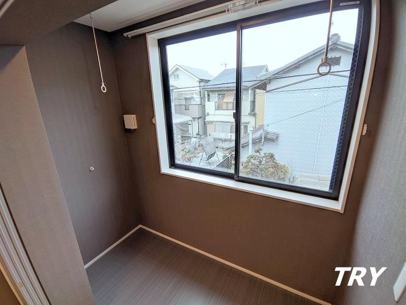 �y���̑������E�X�y�[�X�z�@