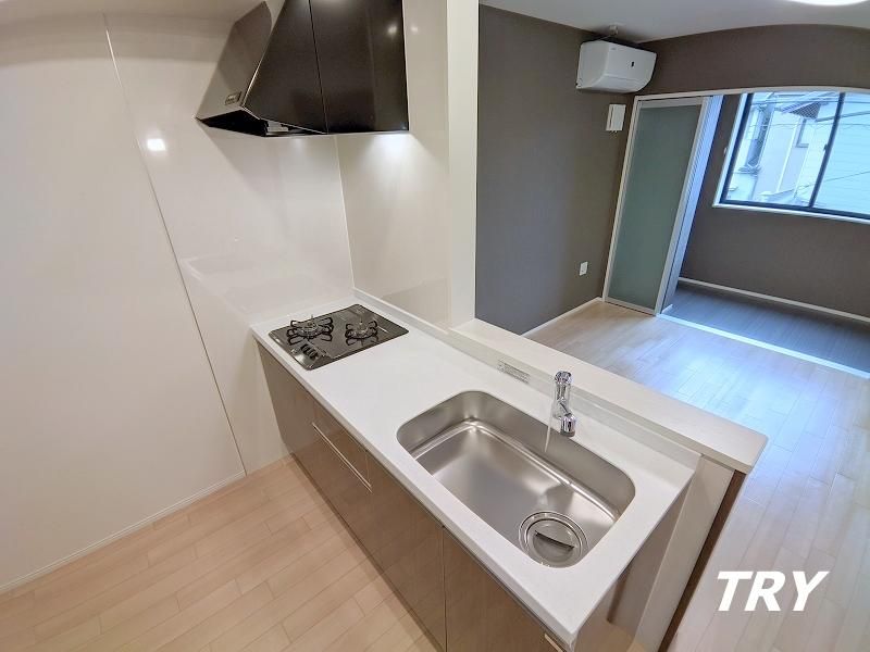 �y�L�b�`���z�@