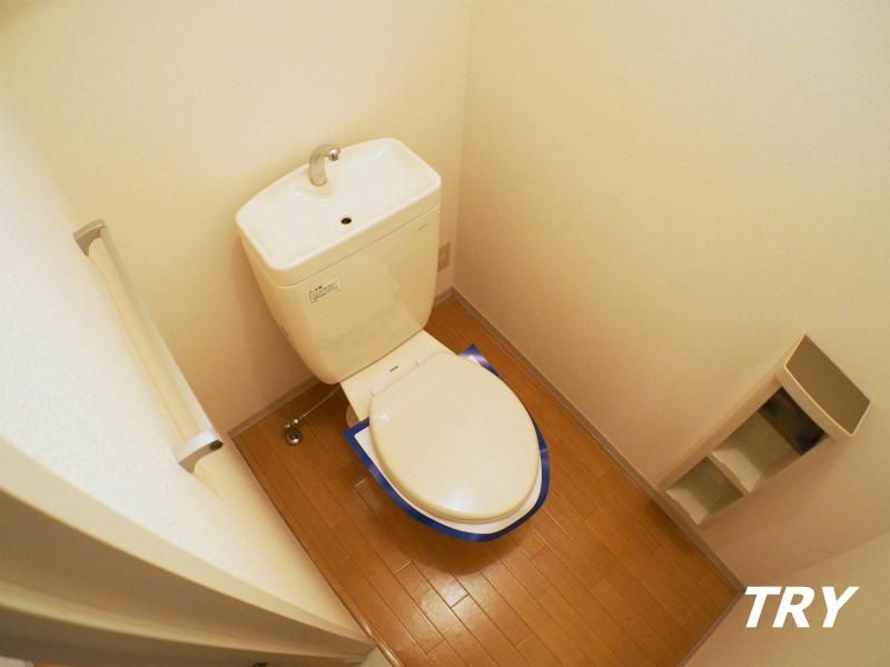 �y�g�C���z�@